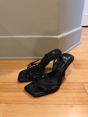 Zara Black Strappy Square-Toe Mid-Heel Sandals